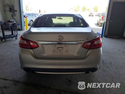 Zdjęcie 6 z 12 samochodu: 2017 NISSAN ALTIMA 2.5 S VIN:1N4AL3AP0HN338186 - miniatura