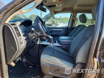 Zdjęcie 7 z 12 samochodu: 2015 RAM 2500 SLT VIN:3C6UR5DL1FG670581 - miniatura