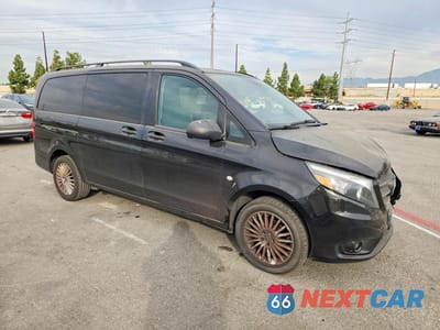Czwarte zdjęcie samochodu z boku: 2018 MERCEDES-BENZ METRIS VIN:WD4PG2EE4J3479698 - miniatura