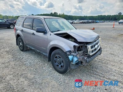 Czwarte zdjęcie samochodu z boku: 2008 FORD ESCAPE XLS VIN:1FMCU92Z48KD49806 - miniatura