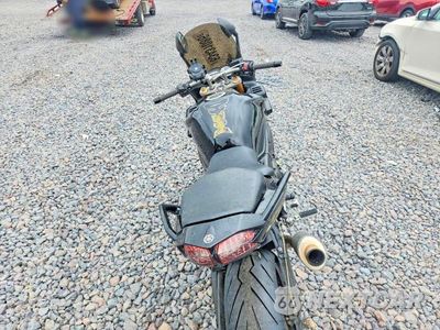 Zdjęcie 6 z 9 samochodu: 2007 YAMAHA FZ1 S VIN:JYARN17E37A003071 - miniatura