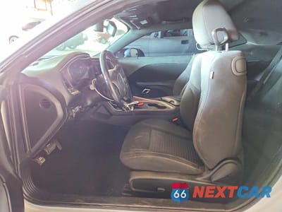 Zdjęcie 7 z 13 samochodu: 2022 DODGE CHALLENGER SXT VIN:2C3CDZAGXNH160671 - miniatura
