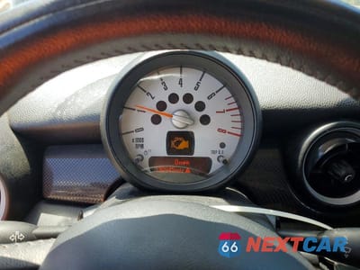 Zdjęcie 9 z 13 samochodu: 2012 MINI COOPER S VIN:WMWSV3C58CTY28106 - miniatura