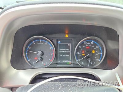 Zdjęcie 9 z 13 samochodu: 2018 TOYOTA RAV4 XLE VIN:JTMRFREV1JJ723575 - miniatura