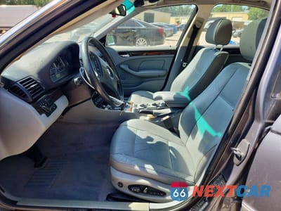 Zdjęcie 7 z 12 samochodu: 2003 BMW 330 XI VIN:WBAEW53423PN30026 - miniatura