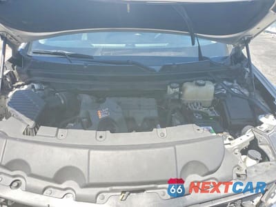 Zdjęcie 12 z 13 samochodu: 2018 CHEVROLET TRAVERSE LS VIN:1GNERFKW2JJ258376 - miniatura