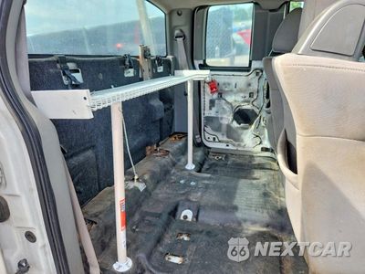 Zdjęcie 10 z 12 samochodu: 2006 FORD F150 VIN:1FTRX12W86FA82558 - miniatura