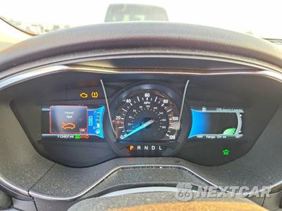 Zdjęcie 9 z 12 samochodu: 2017 FORD FUSION TITANIUM HEV VIN:3FA6P0RU1HR360553 - miniatura