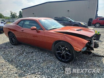 Czwarte zdjęcie samochodu z boku: 2020 DODGE CHALLENGER SXT VIN:2C3CDZAG2LH214932 - miniatura