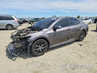 2022 TOYOTA CAMRY SE 4T1G11AK0NU680544 - główne zdjęcie licytacji z USA - miniatura