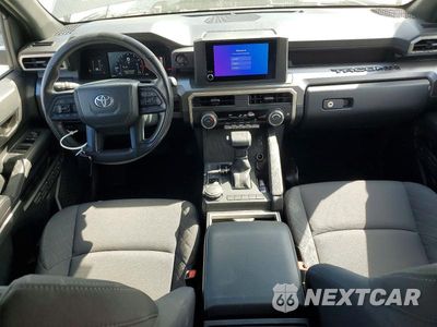 Zdjęcie 8 z 13 samochodu: 2024 TOYOTA TACOMA SR5 VIN:3TYLB5JN3RT037895 - miniatura