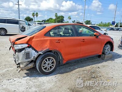 Trzecie zdjęcie samochodu z tyłu: 2020 TOYOTA COROLLA LE VIN:JTDEBRBEXLJ031297 - miniatura