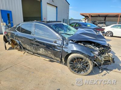 Czwarte zdjęcie samochodu z boku: 2023 TOYOTA CAMRY XSE VIN:4T1K61AKXPU099387 - miniatura