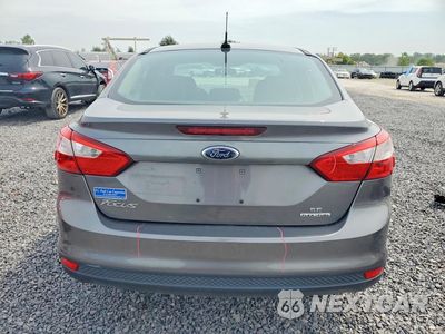 Zdjęcie 6 z 13 samochodu: 2013 FORD FOCUS SE VIN:1FADP3F25DL274814 - miniatura