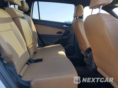 Zdjęcie 10 z 12 samochodu: 2024 VOLKSWAGEN TIGUAN SE R-LINE BLACK VIN:3VV8B7AX3RM045009 - miniatura