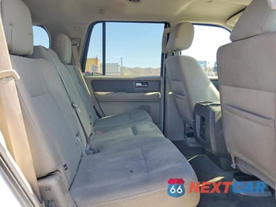 Zdjęcie 10 z 12 samochodu: 2007 FORD EXPEDITION XLT VIN:1FMFU15507LA36638 - miniatura