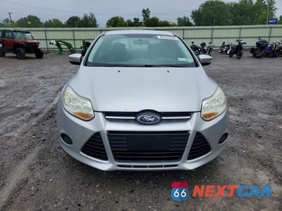 Piąte zdjęcie samochodu w środku: 2014 FORD FOCUS SE VIN:1FADP3F25EL239143 - miniatura