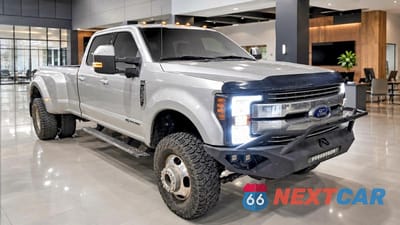 2017 FORD F350 SUPER DUTY 1FT8W3DT0HEC30594 - główne zdjęcie licytacji z USA - miniatura