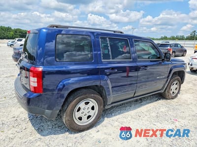 Trzecie zdjęcie samochodu z tyłu: 2017 JEEP PATRIOT SPORT VIN:1C4NJPBB3HD131776 - miniatura