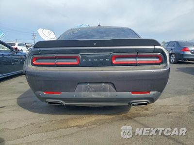 Zdjęcie 6 z 12 samochodu: 2016 DODGE CHALLENGER SXT VIN:2C3CDZAG7GH345876 - miniatura