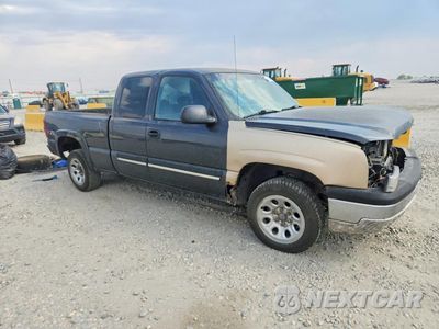 Czwarte zdjęcie samochodu z boku: 2003 CHEVROLET SILVERADO K1500 VIN:1GCEK19T13E331695 - miniatura