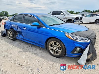 Czwarte zdjęcie samochodu z boku: 2019 HYUNDAI SONATA SEL VIN:5NPE34AF2KH754725 - miniatura