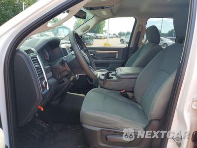 Zdjęcie 7 z 12 samochodu: 2016 RAM 1500 SLT VIN:1C6RR7GG4GS199648 - miniatura