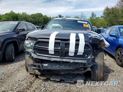 Piąte zdjęcie samochodu w środku: 2018 DODGE DURANGO VIN:1D4RE3GG9BC687397 - miniatura