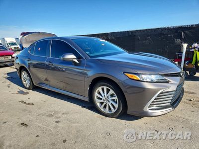 Czwarte zdjęcie samochodu z boku: 2024 TOYOTA CAMRY LE VIN:4T1C11AK8RU879796 - miniatura