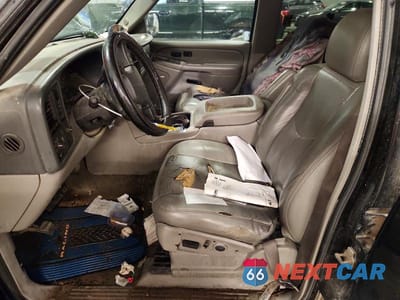 Zdjęcie 7 z 13 samochodu: 2004 CHEVROLET TAHOE K1500 VIN:1GNEK13Z04J311144 - miniatura