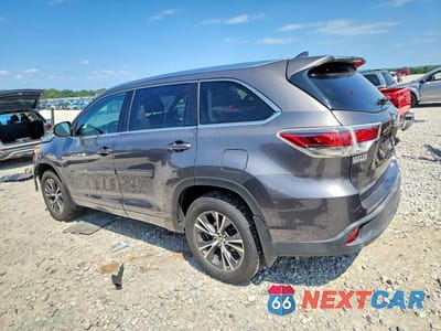 Drugie zdjęcie samochodu z przodu: 2016 TOYOTA HIGHLANDER XLE VIN:5TDJKRFHXGS351523 - miniatura