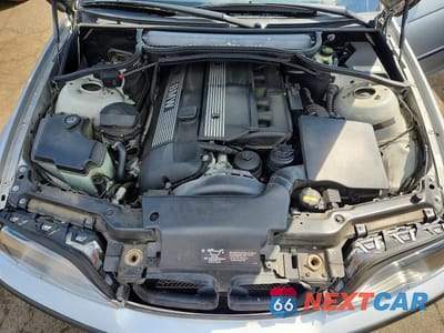 Zdjęcie 11 z 13 samochodu: 2004 BMW 330 XI VIN:WBAEW53404PN36277 - miniatura