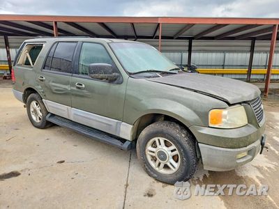 Czwarte zdjęcie samochodu z boku: 2003 FORD EXPEDITION XLT VIN:1FMRU15W33LA56088 - miniatura
