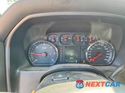 Zdjęcie 9 z 12 samochodu: 2019 CHEVROLET SILVERADO K2500 HEAVY DUTY VIN:1GC1KREG5KF166216 - miniatura