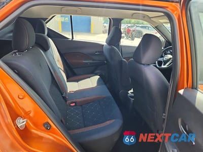 Zdjęcie 11 z 14 samochodu: 2019 NISSAN KICKS SR VIN:3N1CP5CU5KL524872 - miniatura