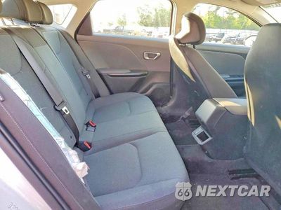 Zdjęcie 10 z 12 samochodu: 2025 KIA K4 LXS VIN:3KPFT4DEXSE220528 - miniatura