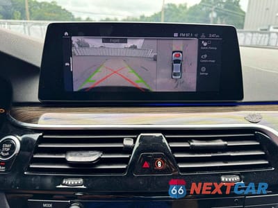 Zdjęcie 9 z 14 samochodu: 2020 BMW 530 I VIN:WBAJR3C06LCD80214 - miniatura