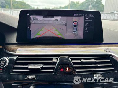Zdjęcie 9 z 14 samochodu: 2020 BMW 530 I VIN:WBAJR3C06LCD80214 - miniatura