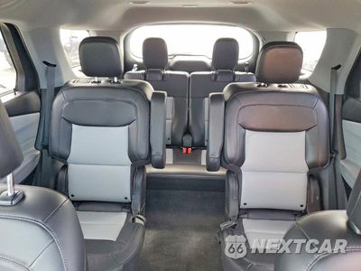 Zdjęcie 10 z 14 samochodu: 2023 FORD EXPLORER XLT VIN:1FMSK7DH0PGA36585 - miniatura
