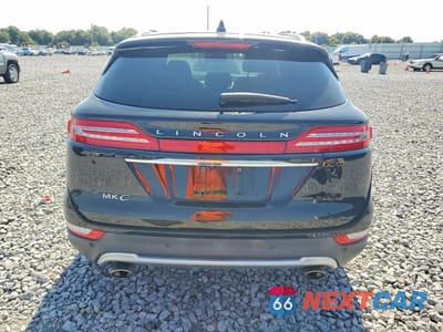 Zdjęcie 6 z 12 samochodu: 2019 LINCOLN MKC RESERVE VIN:5LMCJ3C92KUL18597 - miniatura