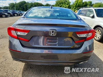 Zdjęcie 6 z 12 samochodu: 2018 HONDA ACCORD TOURING VIN:1HGCV1F94JA114431 - miniatura
