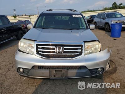 Piąte zdjęcie samochodu w środku: 2015 HONDA PILOT EXLN VIN:5FNYF4H77FB067215 - miniatura