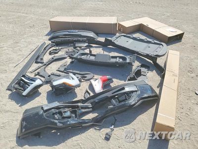Zdjęcie 12 z 13 samochodu: 2023 FORD F150 LIGHTNING PRO VIN:1FTVW1ELXPWG11397 - miniatura
