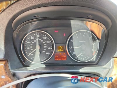 Zdjęcie 9 z 12 samochodu: 2006 BMW 325 I VIN:WBAVB13576KX34481 - miniatura