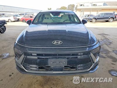 Piąte zdjęcie samochodu w środku: 2025 HYUNDAI SONATA SEL VIN:KMHL64JA4SA479719 - miniatura