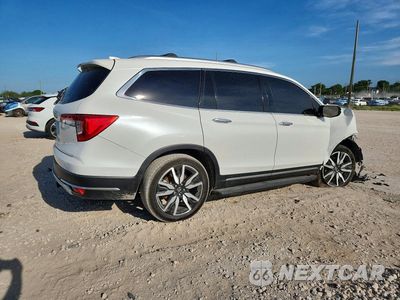 Trzecie zdjęcie samochodu z tyłu: 2022 HONDA PILOT TOURING VIN:5FNYF5H60NB020572 - miniatura