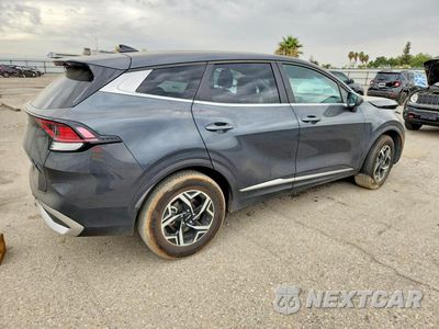 Trzecie zdjęcie samochodu z tyłu: 2024 KIA SPORTAGE LX VIN:KNDPU3DF3R7281329 - miniatura