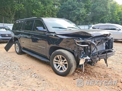 Czwarte zdjęcie samochodu z boku: 2016 CHEVROLET SUBURBAN C1500 LT VIN:1GNSCHKC2GR216502 - miniatura