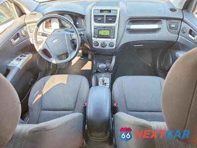 Zdjęcie 8 z 13 samochodu: 2009 KIA SPORTAGE LX/EX VIN:KNDJE723897654450 - miniatura