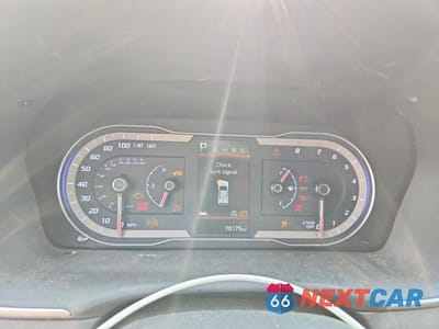 Zdjęcie 9 z 14 samochodu: 2024 HYUNDAI TUCSON SEL VIN:5NMJBCDE3RH331061 - miniatura